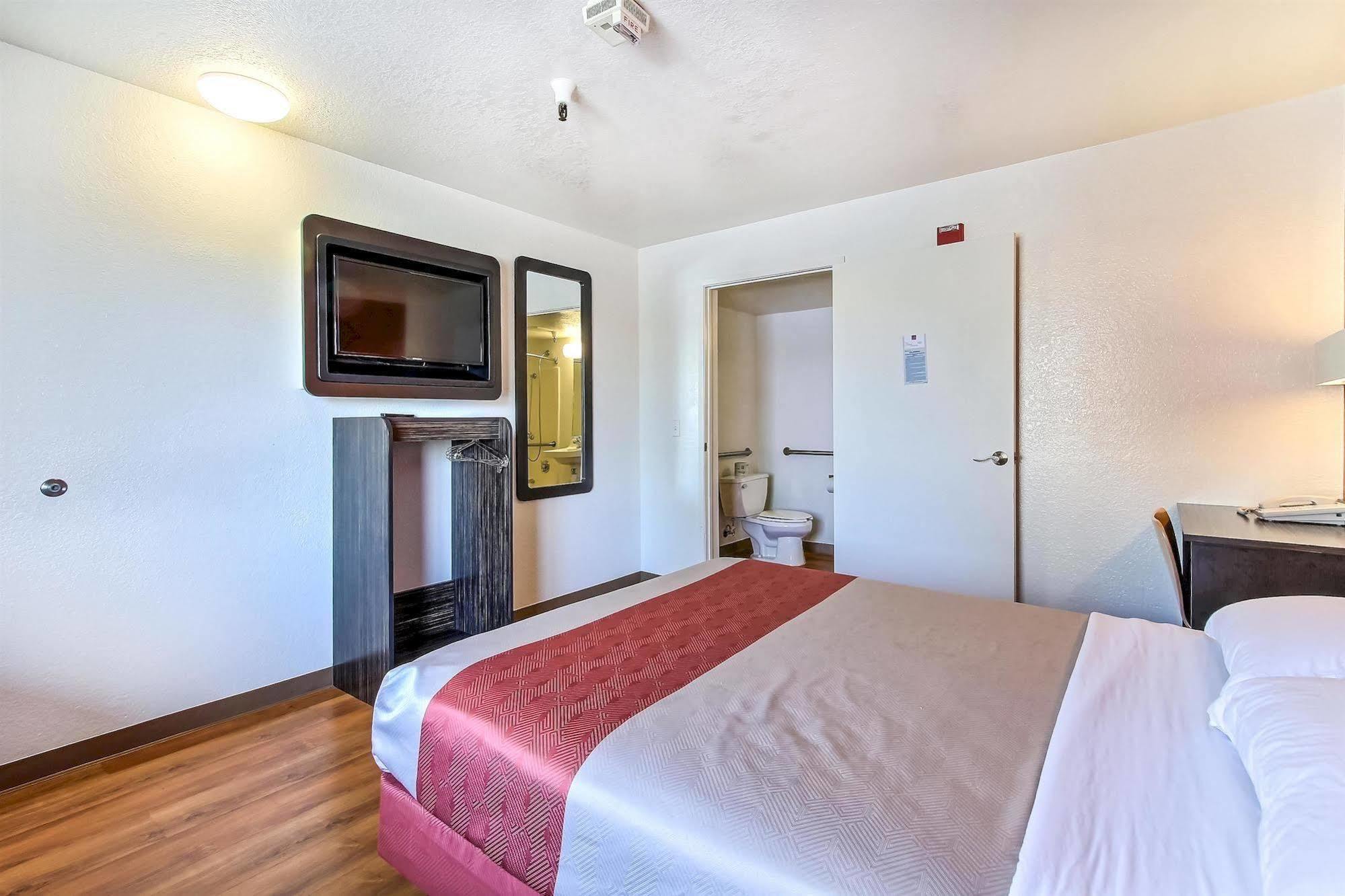 Motel 6-Watsonville, Ca - Monterey Area Bagian luar foto